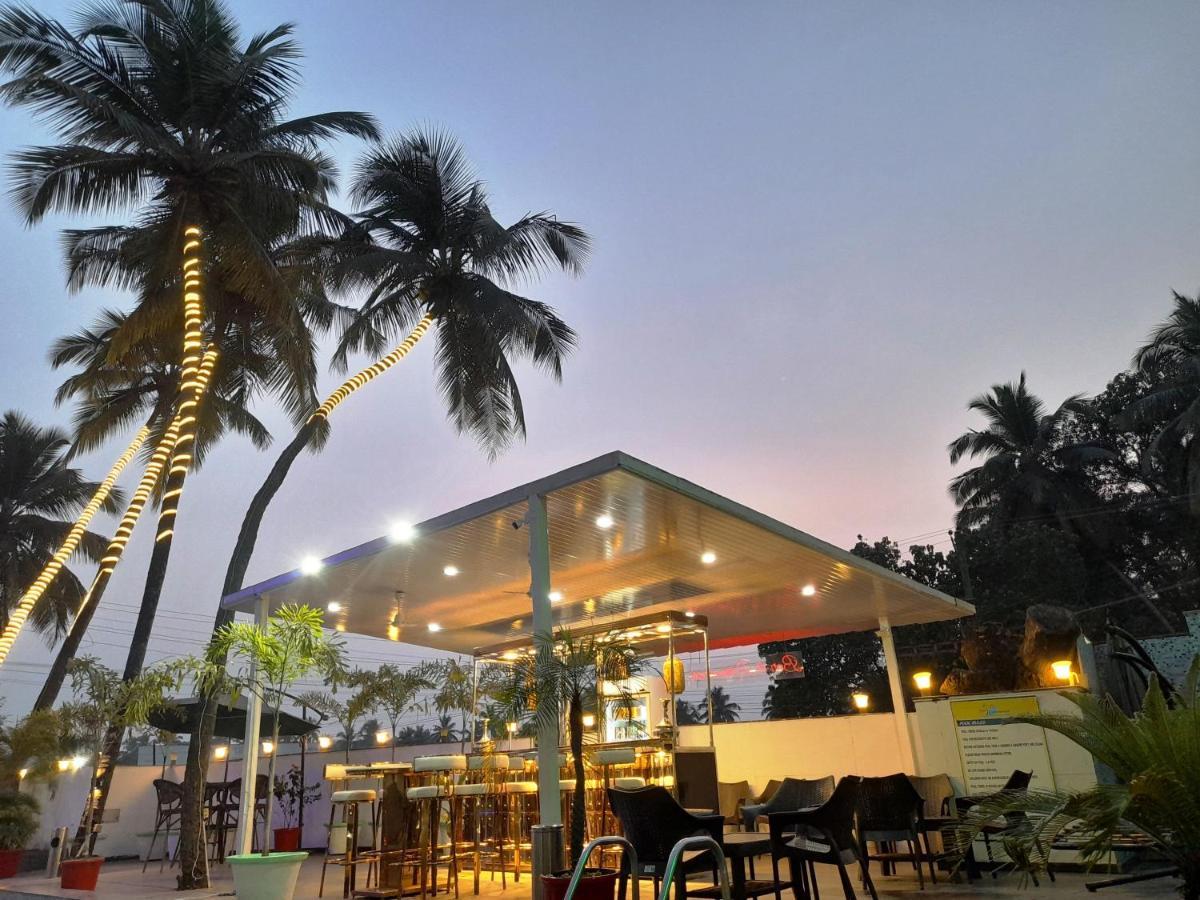 Hotel Goa Continental Arpora Buitenkant foto