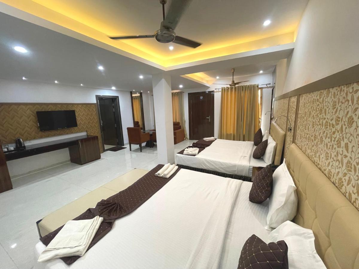 Hotel Goa Continental Arpora Buitenkant foto