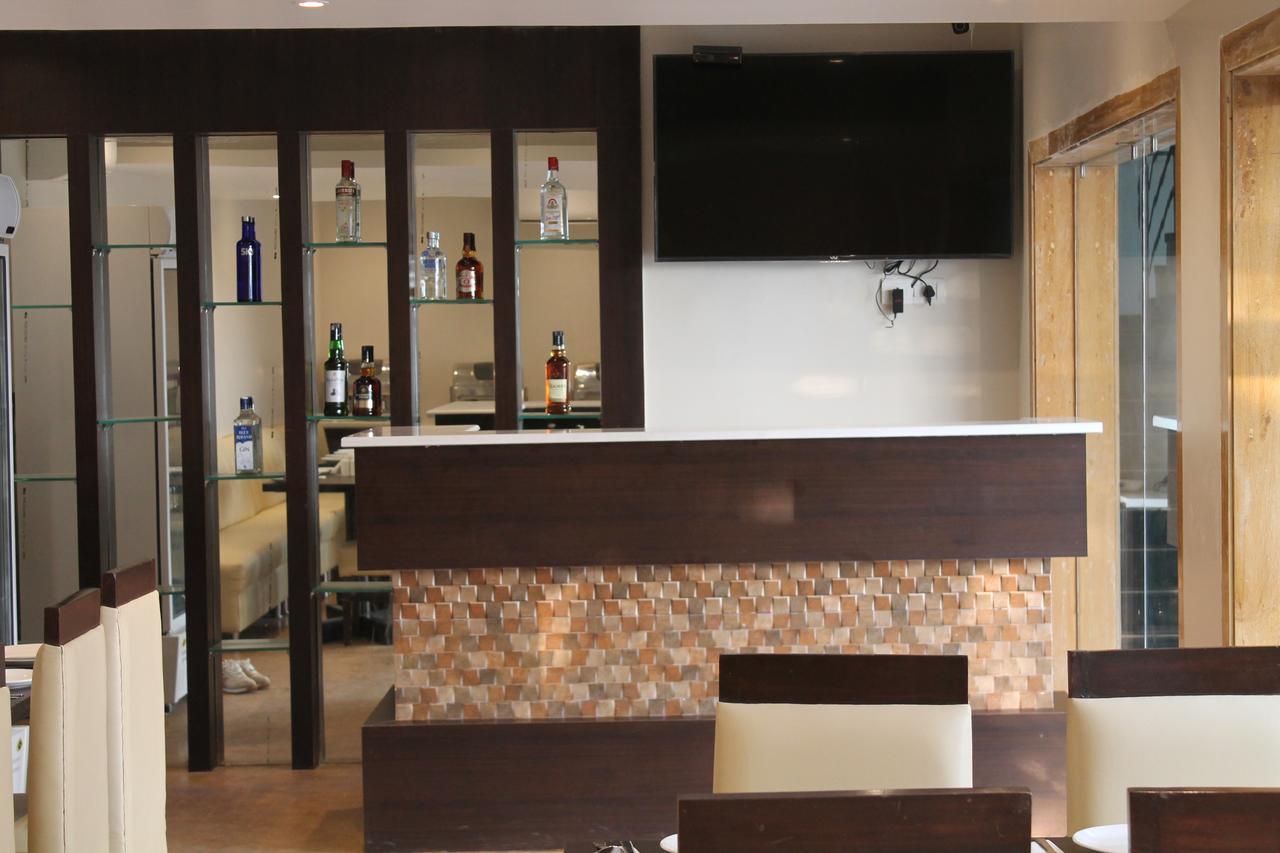 Hotel Goa Continental Arpora Buitenkant foto