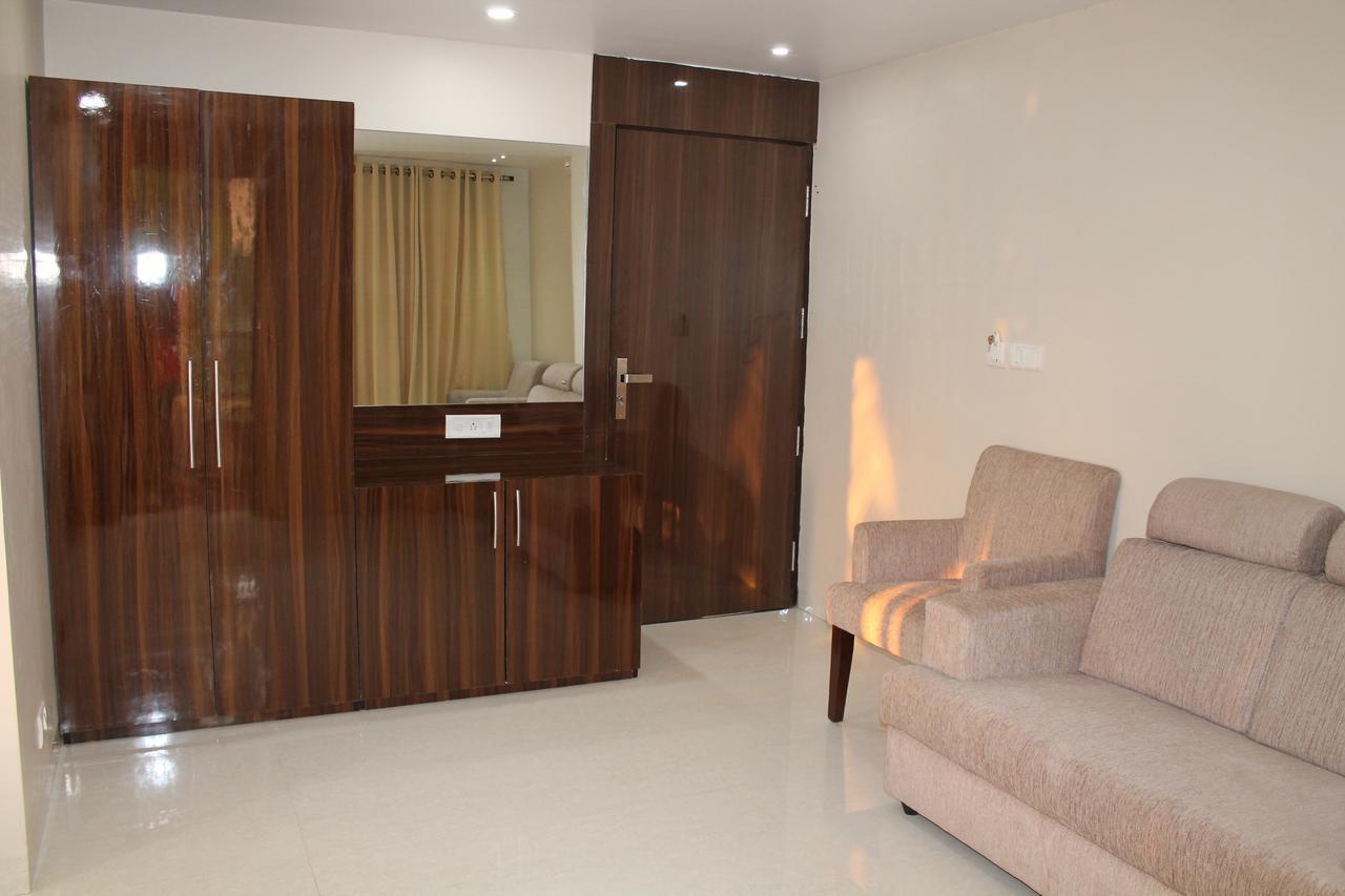 Hotel Goa Continental Arpora Buitenkant foto